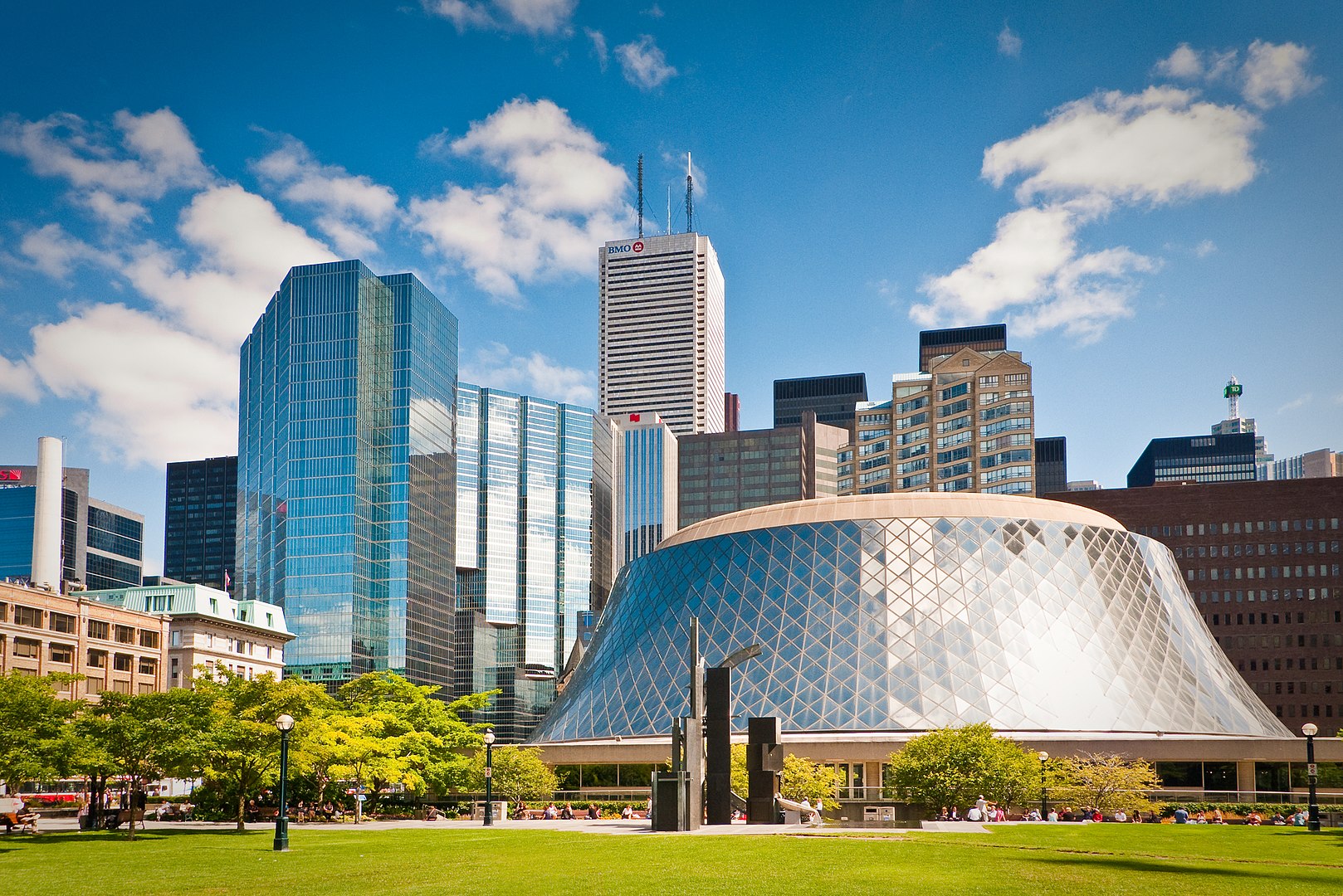 La salle de concert Roy Thomson Hall à Toronto. Par Benson Kua, CC BY-SA 2.0