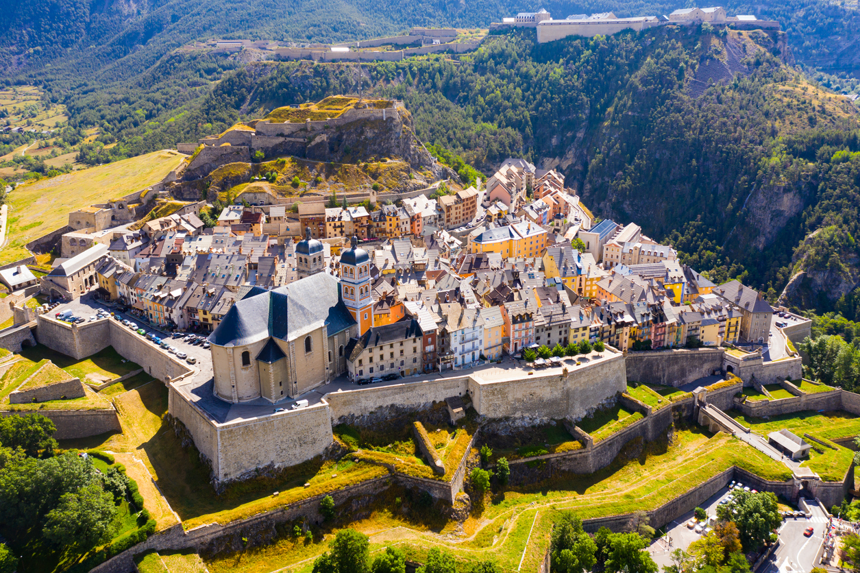 Les fortifications alpines