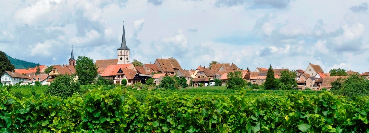 Le village d'Urmatt, Bas-Rhin, Alsace, région Grand-Est, France. ©  iStock / prill