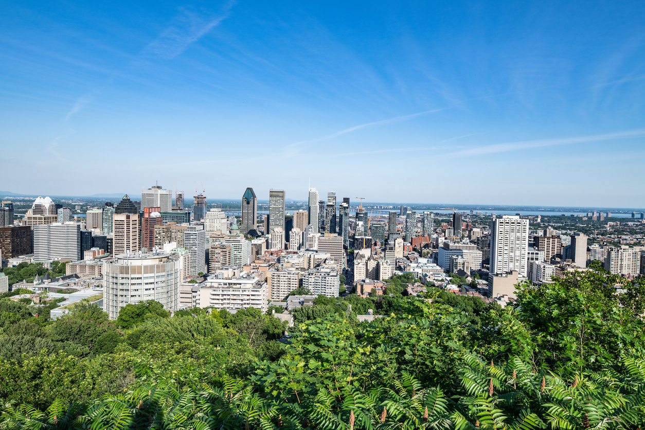 Centre-ville de Montréal depuis le belvedère Kondiaronk.  ©  iStock / Davslens 