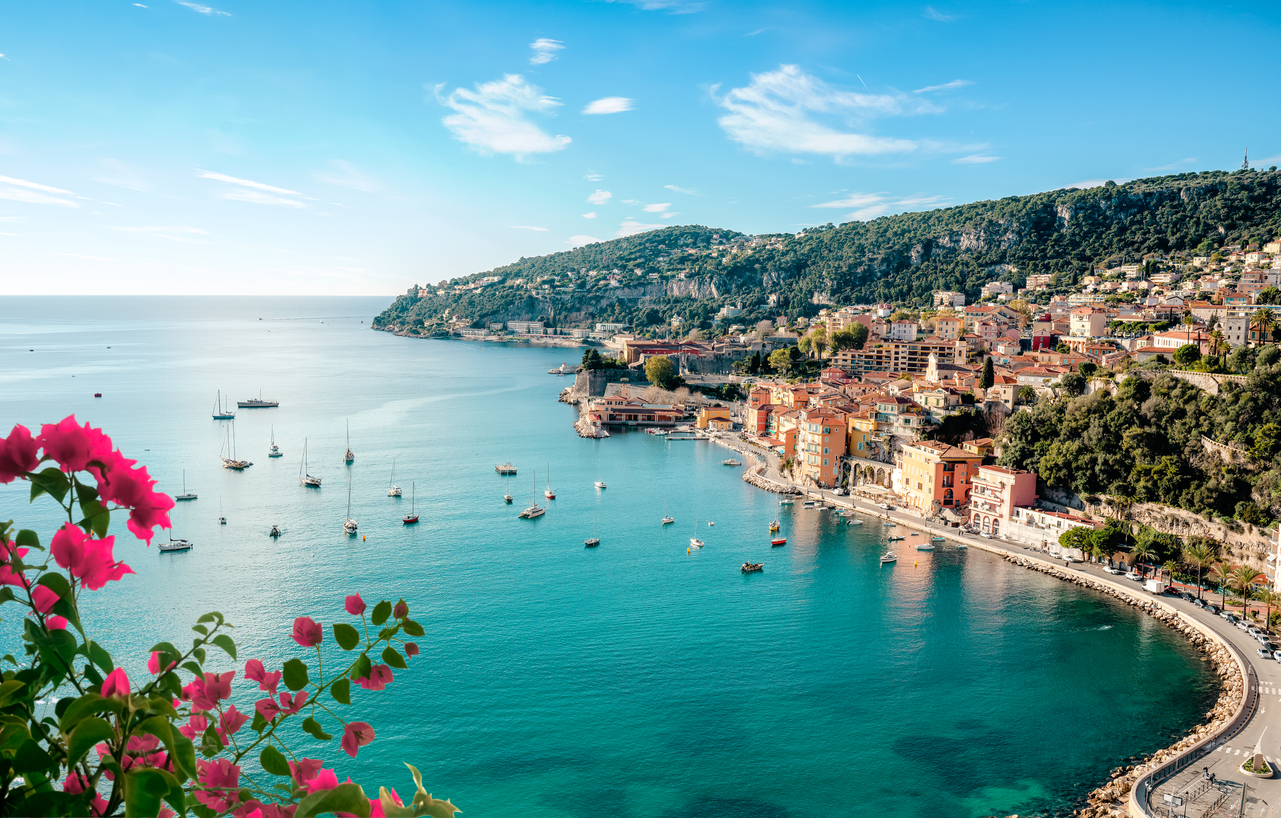 La rade de Villefranche vue depuis la Basse Corniche.  © iStock / Armando Oliveira