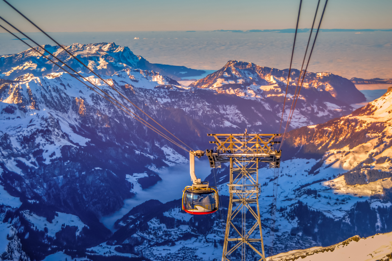 Le Mont Titlis en Suisse © iStock / Shams