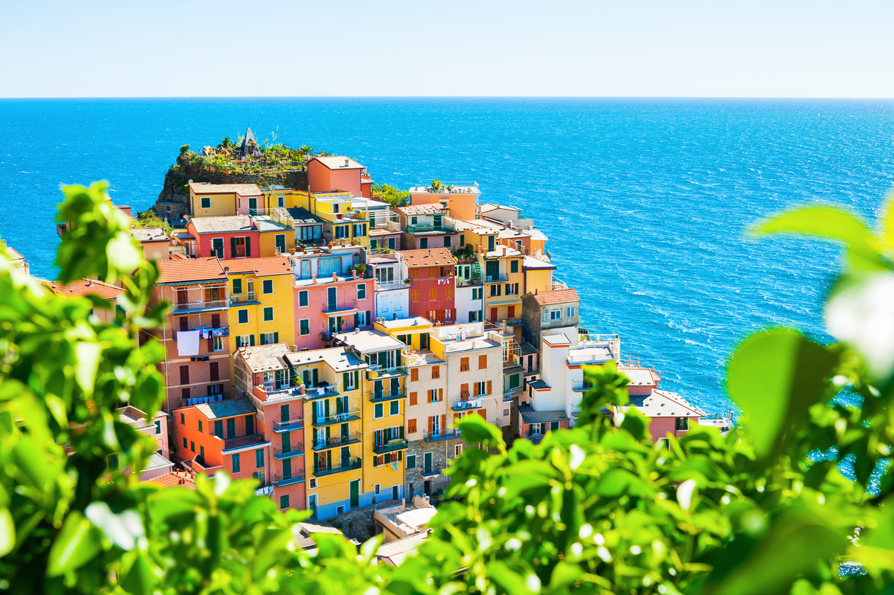 Ville de Manarola, parc national des Cinque Terre, Italie. © iStock / Olga_Gavrilova