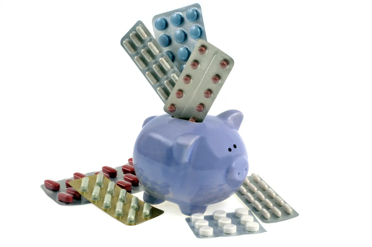 Health budget concept with blisters of medicines in a piggy bank on a white background
@istockphoto\t:Richard Villalonundefined undefined